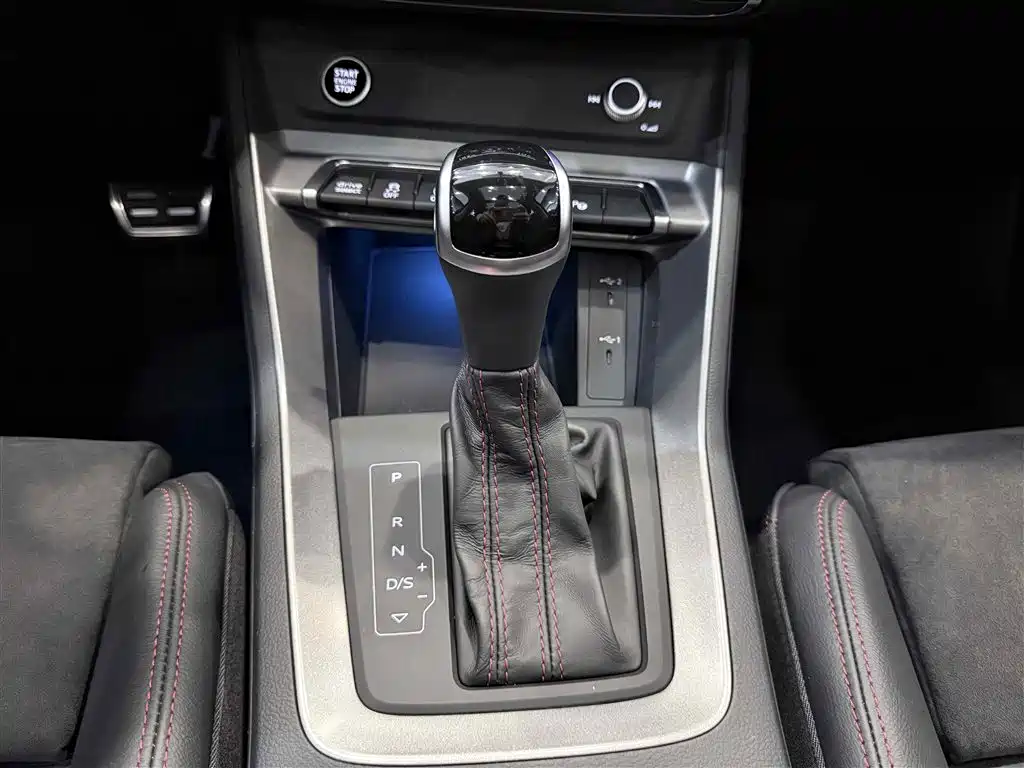 Audi Q3 2022 Model 40 TFSI RS Kit Speed Edition фото 22