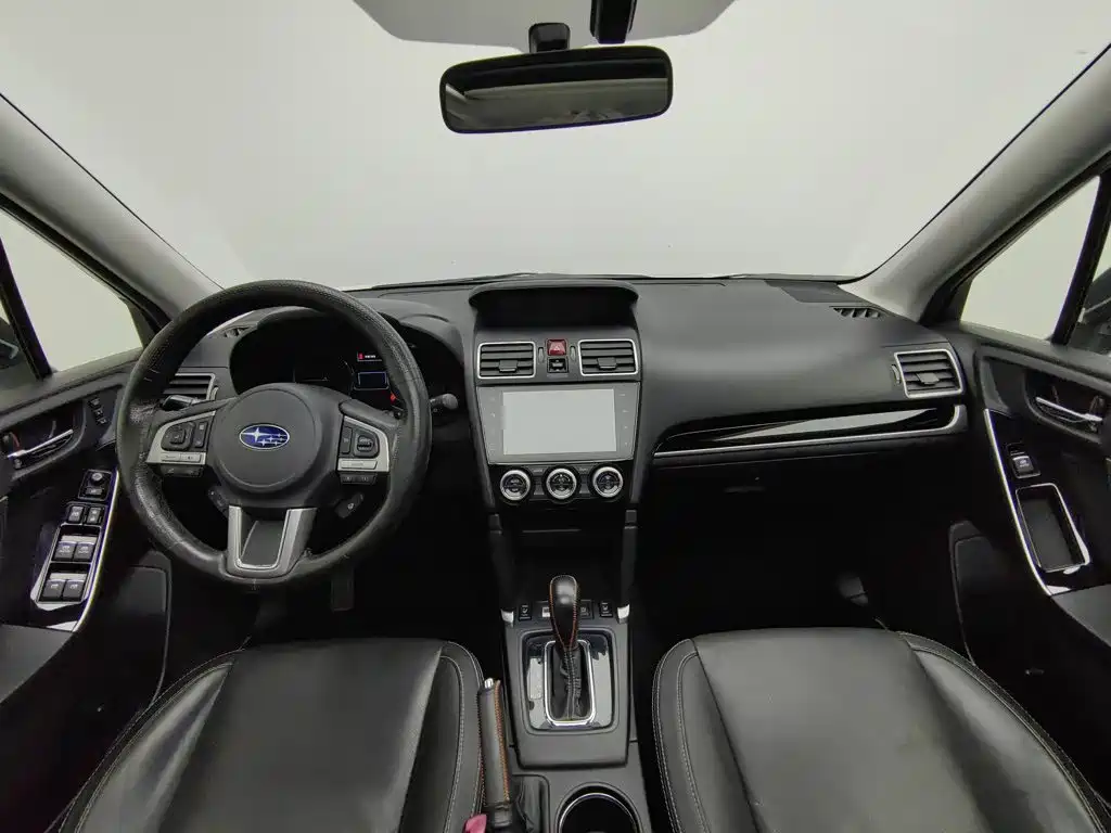Фото 5 - Subaru Forester