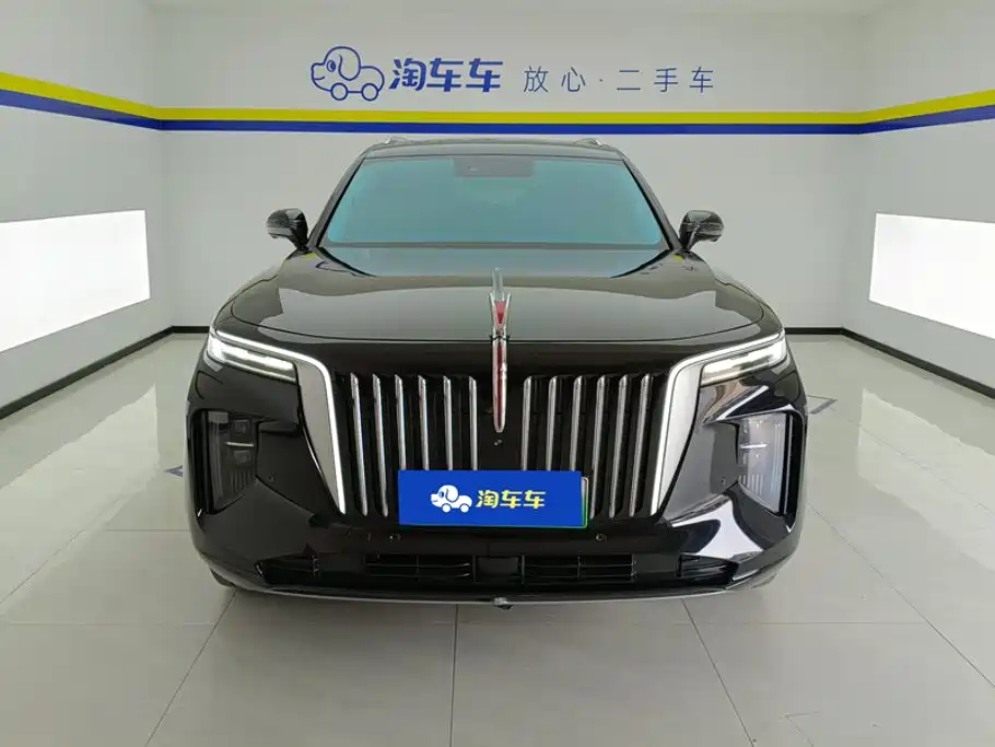 2023 Hongqi E-HS9