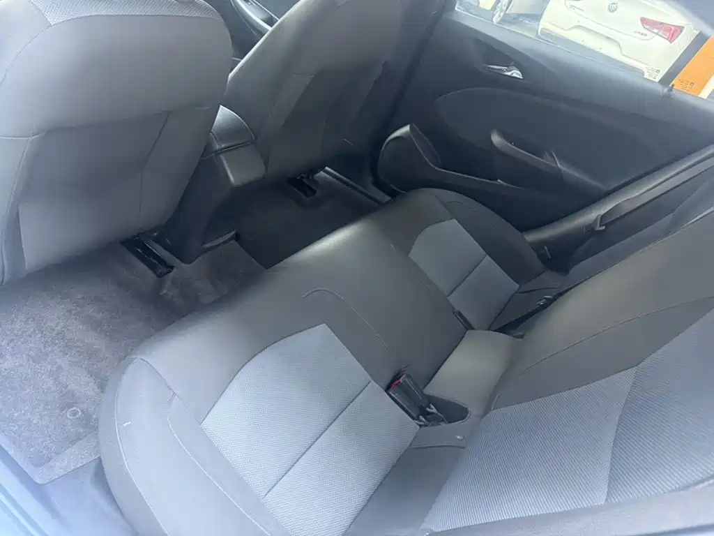 Chevrolet Cruze 2019 2018 Redline 320 Automatic Pioneer Edition