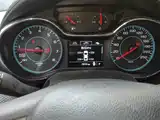 Photo 5 - Chevrolet Cruze