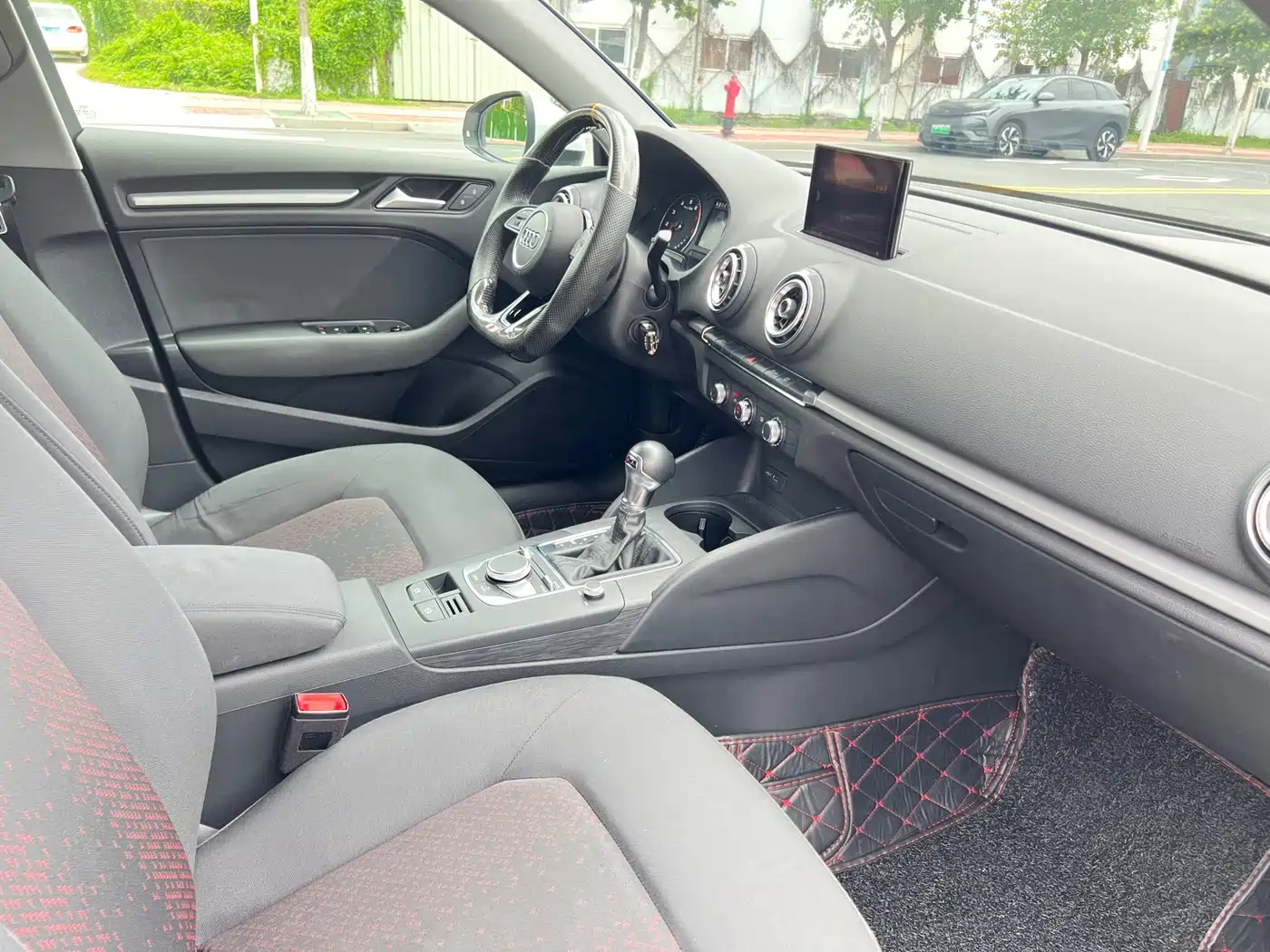 Audi A3 2018 30th Anniversary Limousine 35 TFSI Progressive фото 13