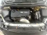 Photo 11 - Chevrolet Cruze