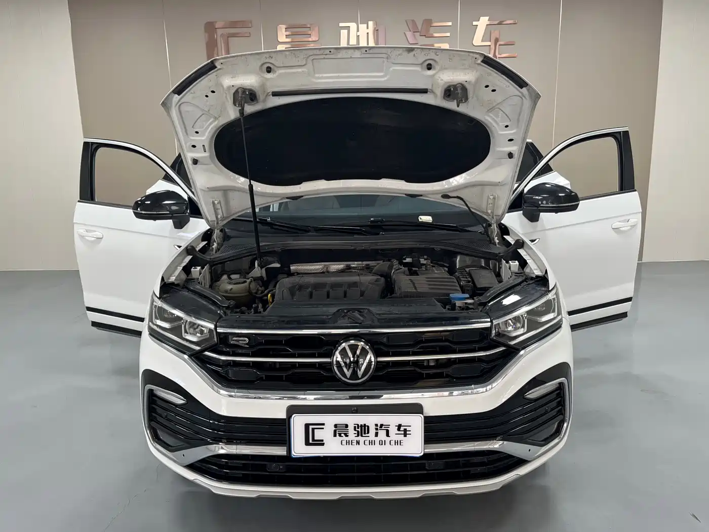 Volkswagen Tayron X 2020 330TSI 2WD Flagship Smart Edition фото 15