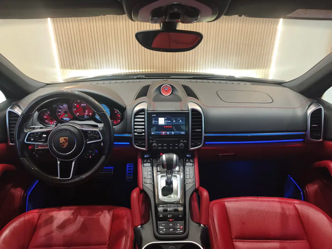 Porsche Cayenne 2016 Cayenne Platinum Edition 3.0T фото 7