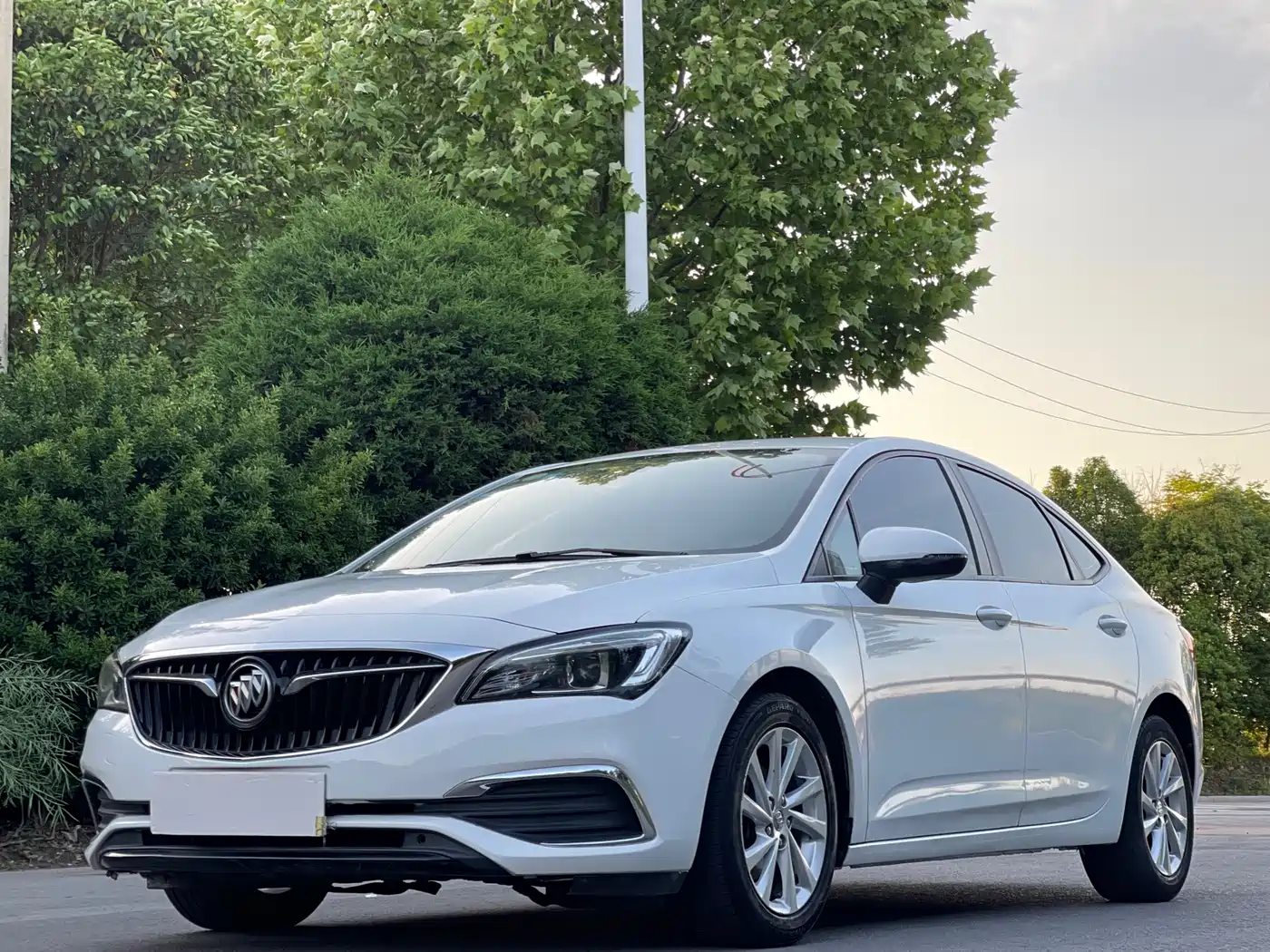 Buick Verano 2018 Sedan 15S Automatic Leading
