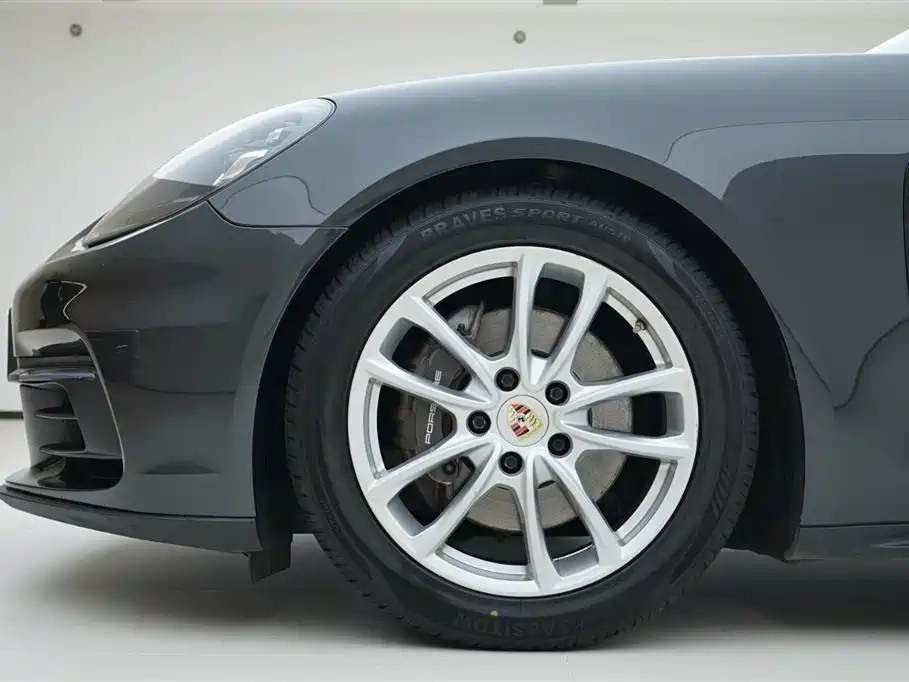 Porsche Panamera 2019 Panamera 2.9T фото 9