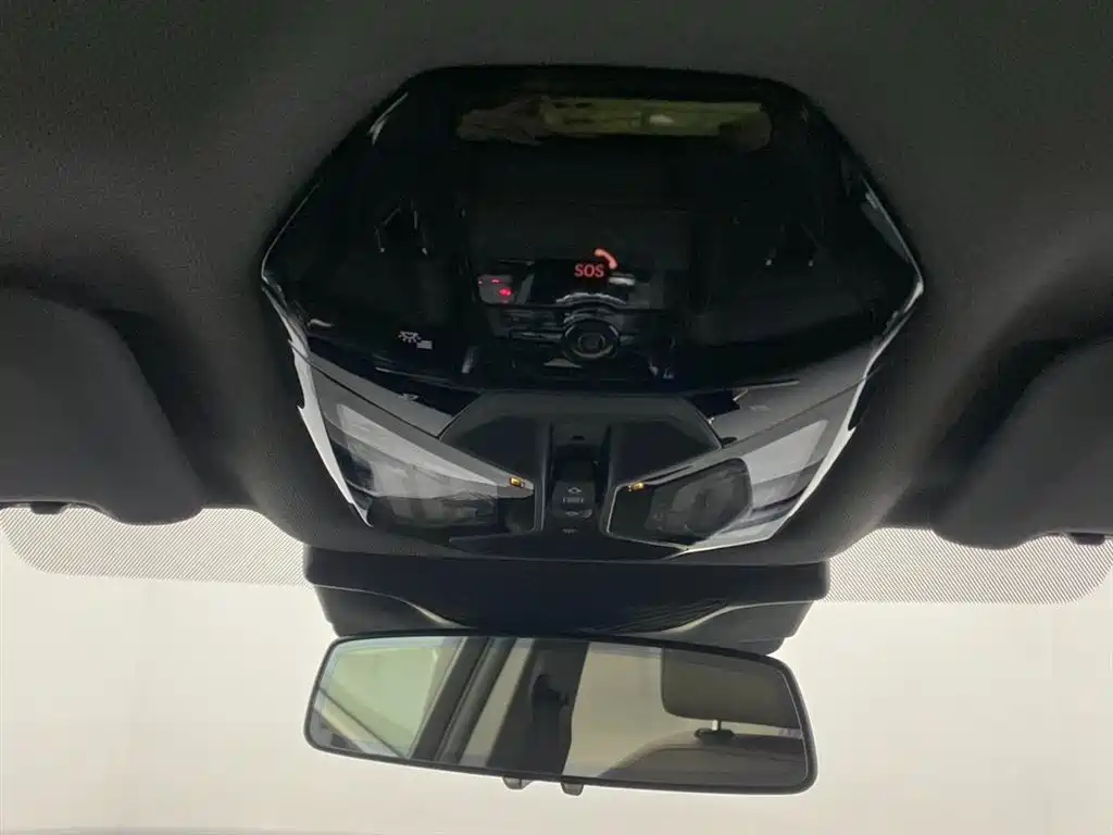 BMW X3 2025 xDrive30L Premium Model M Sport Black Package фото 28