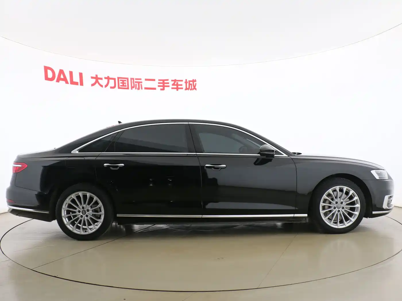 Audi A8 2018 A8L 55 TFSI quattro Launch Elite фото 11