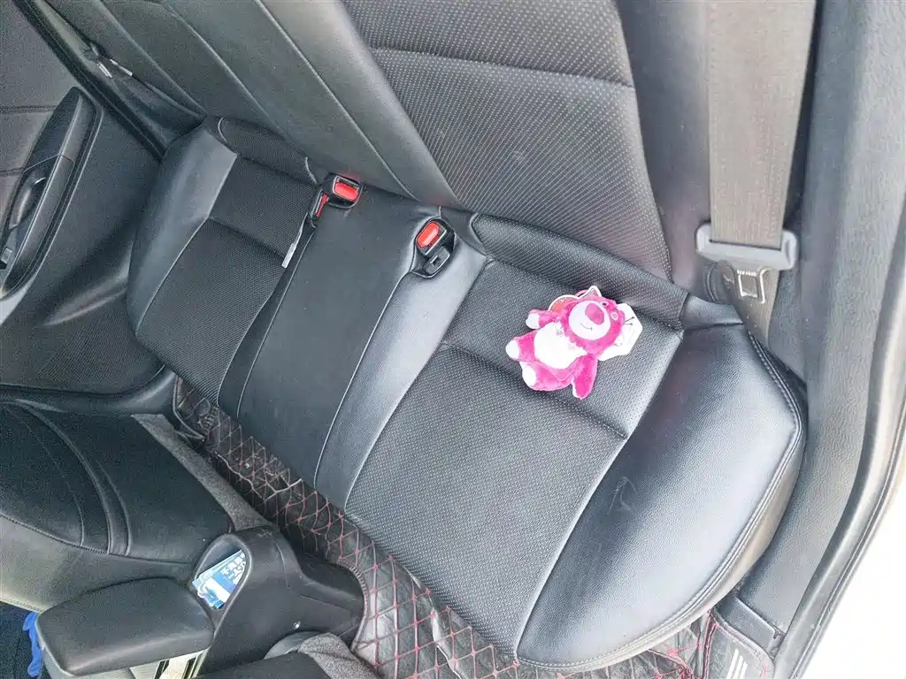 Toyota YARiS L Zhi Xuan 2020 Zhi Xuan X 1.5L CVT Leading фото 15