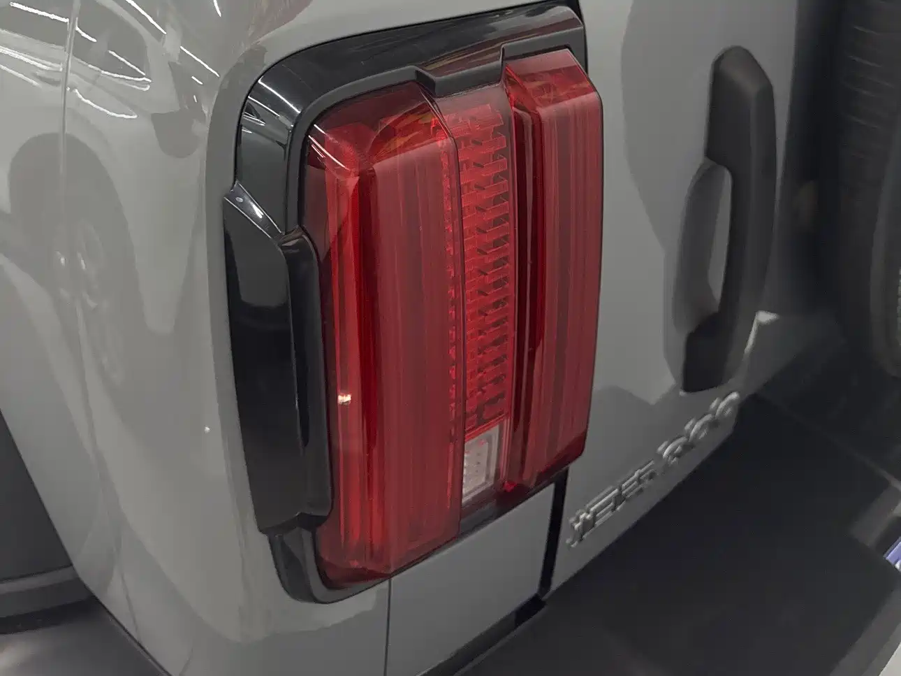 Tank 300 2025 2024 Model 2.0T Challenger