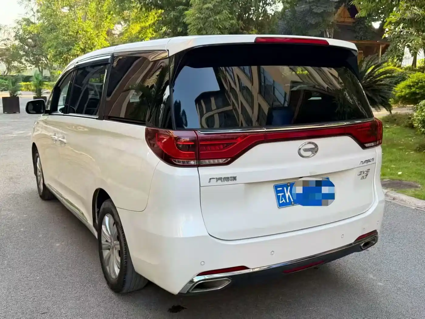 GAC Trumpchi Trumpchi M8 2018 320T Exclusive Edition фото 9
