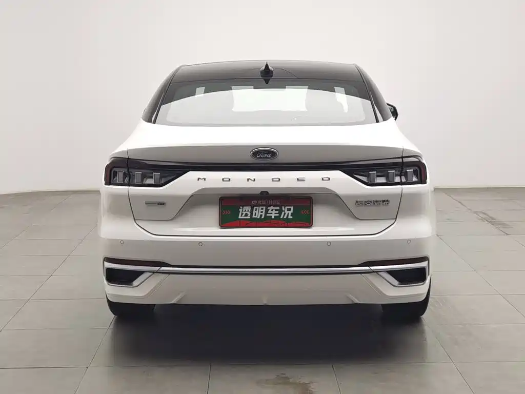 Фото 4 - Ford Mondeo