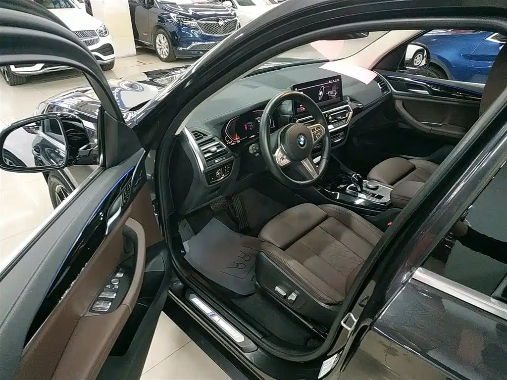 BMW X3 2022 Facelift xDrive25i M Sport Package фото 16