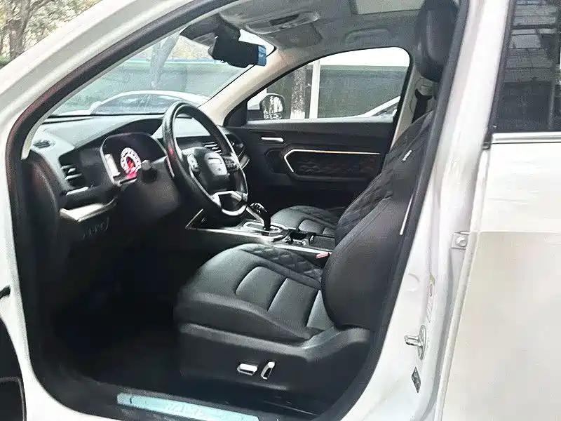 Фото 5 - Haval H6