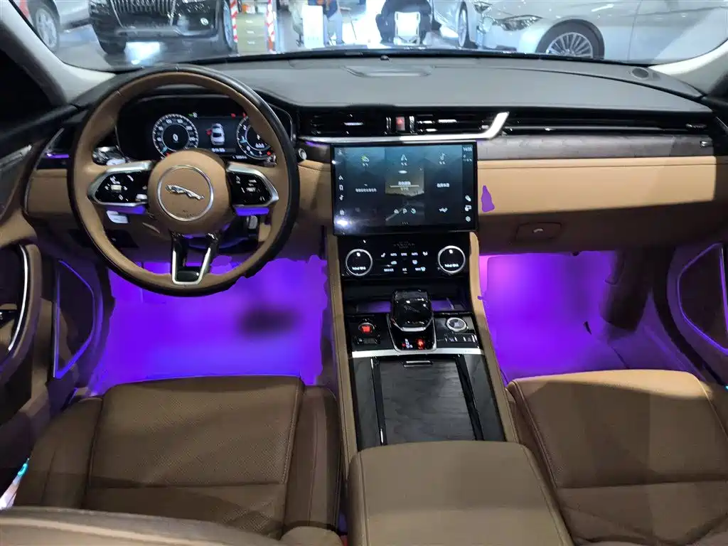 JAGUAR XFL