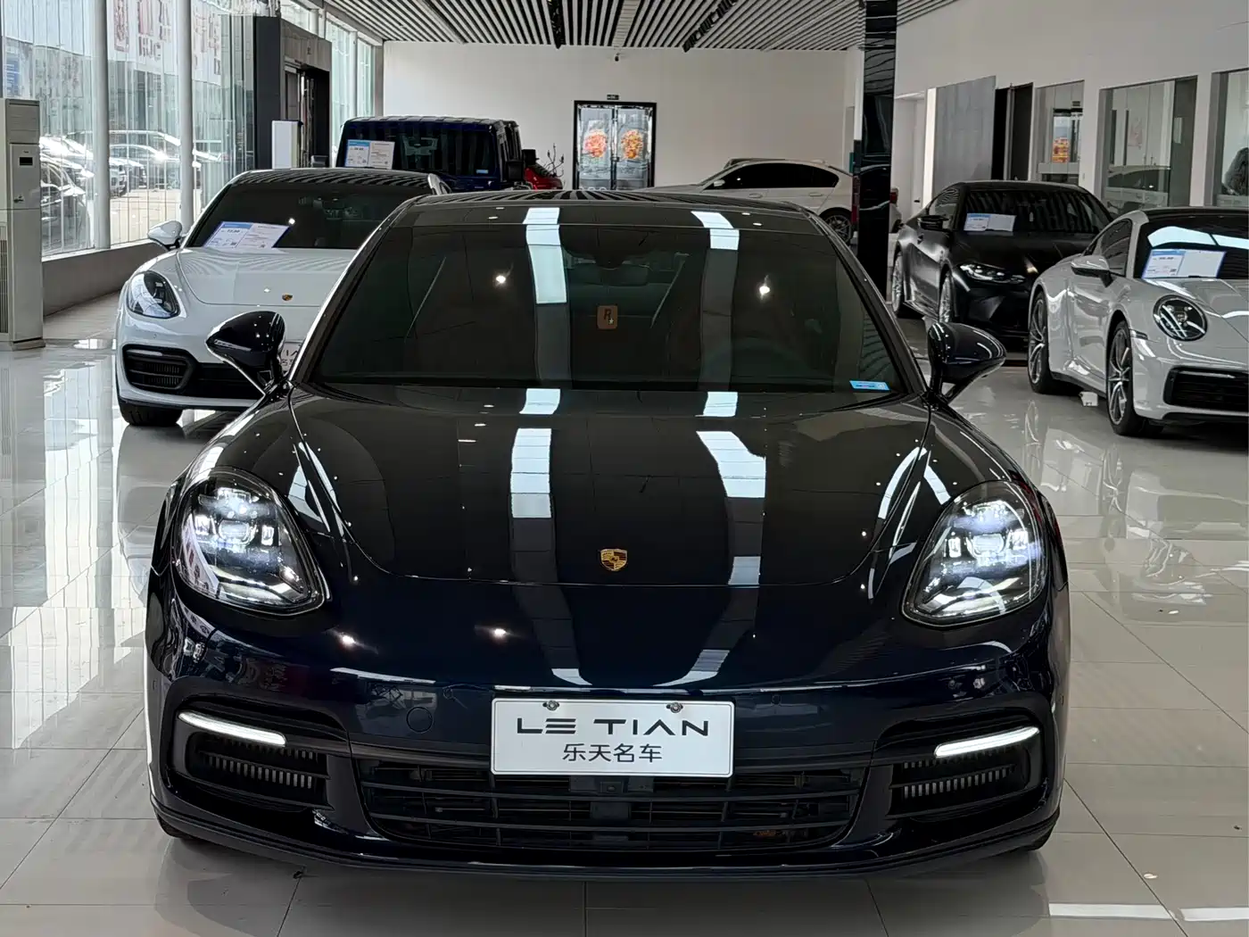 Porsche Panamera 2019 Panamera 2.9T фото 2