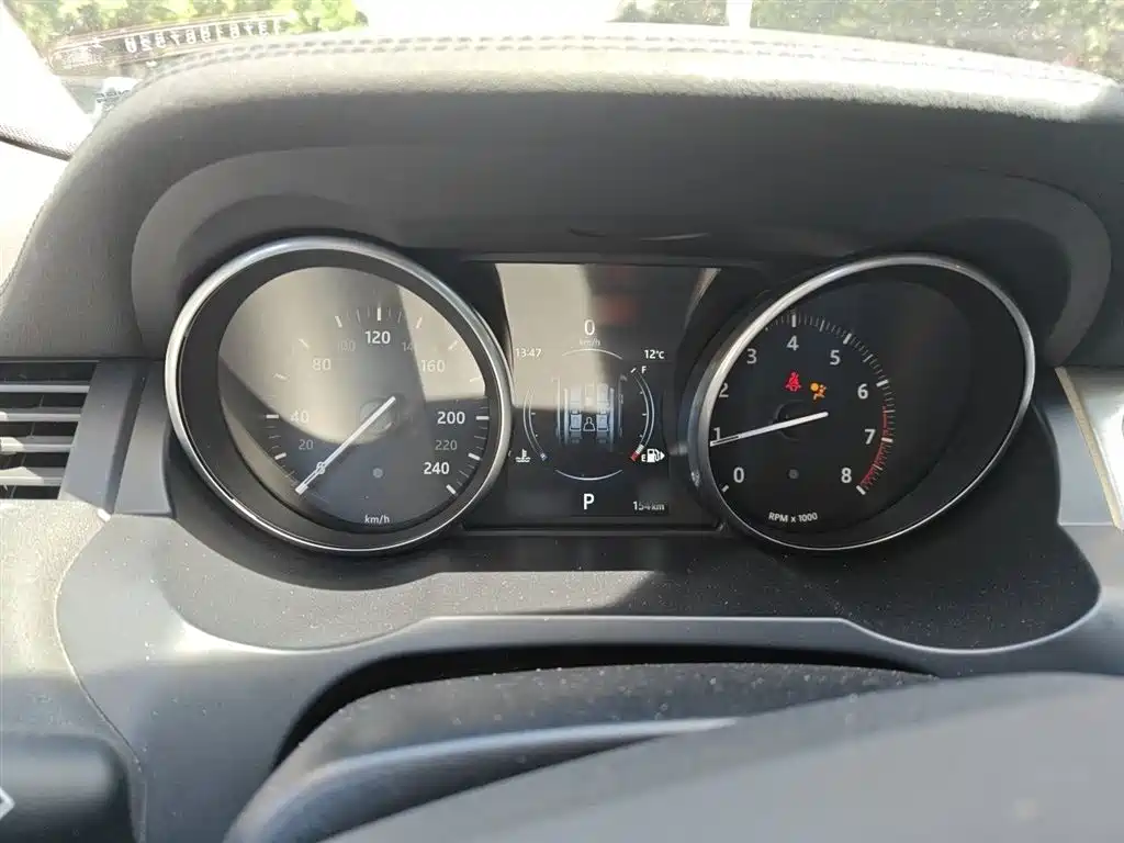 Land Rover Range Rover Evoque 2016 2.0T SE PLUS ZhiXiang фото 4