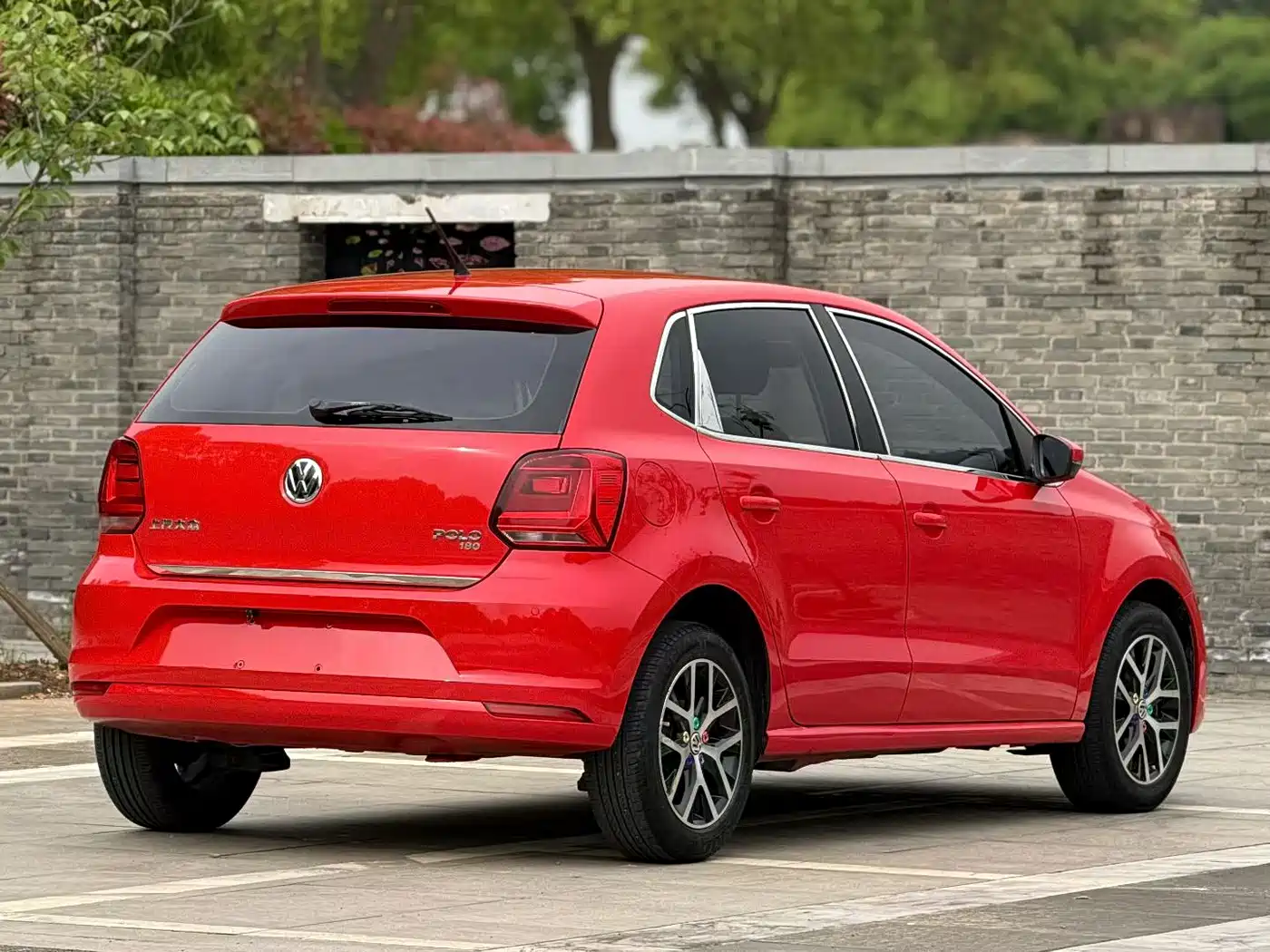 Volkswagen Polo 2016 1.6L Automatic Comfort фото 4