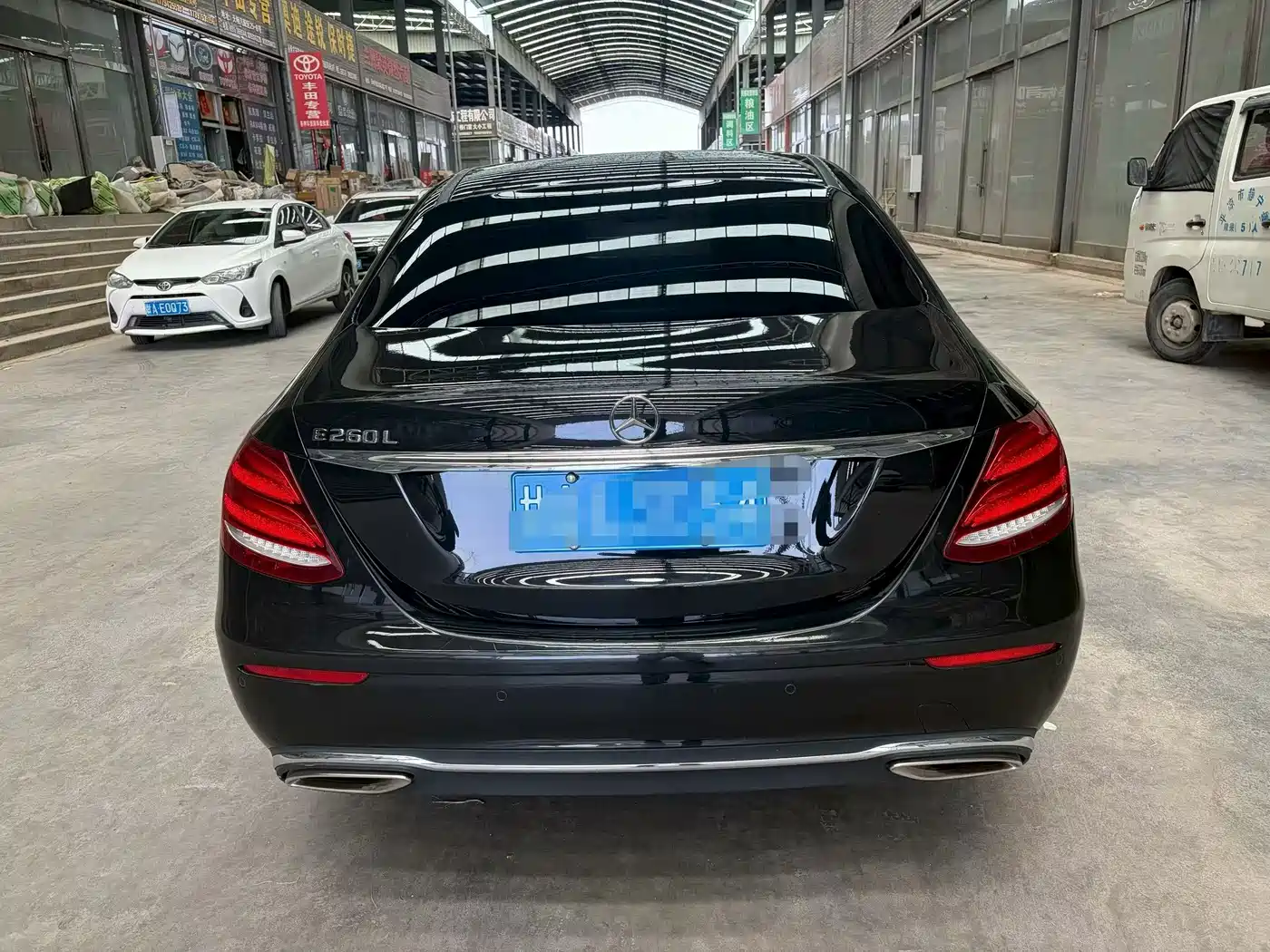 Mercedes-Benz E-Class 2016 E 200 L фото 5