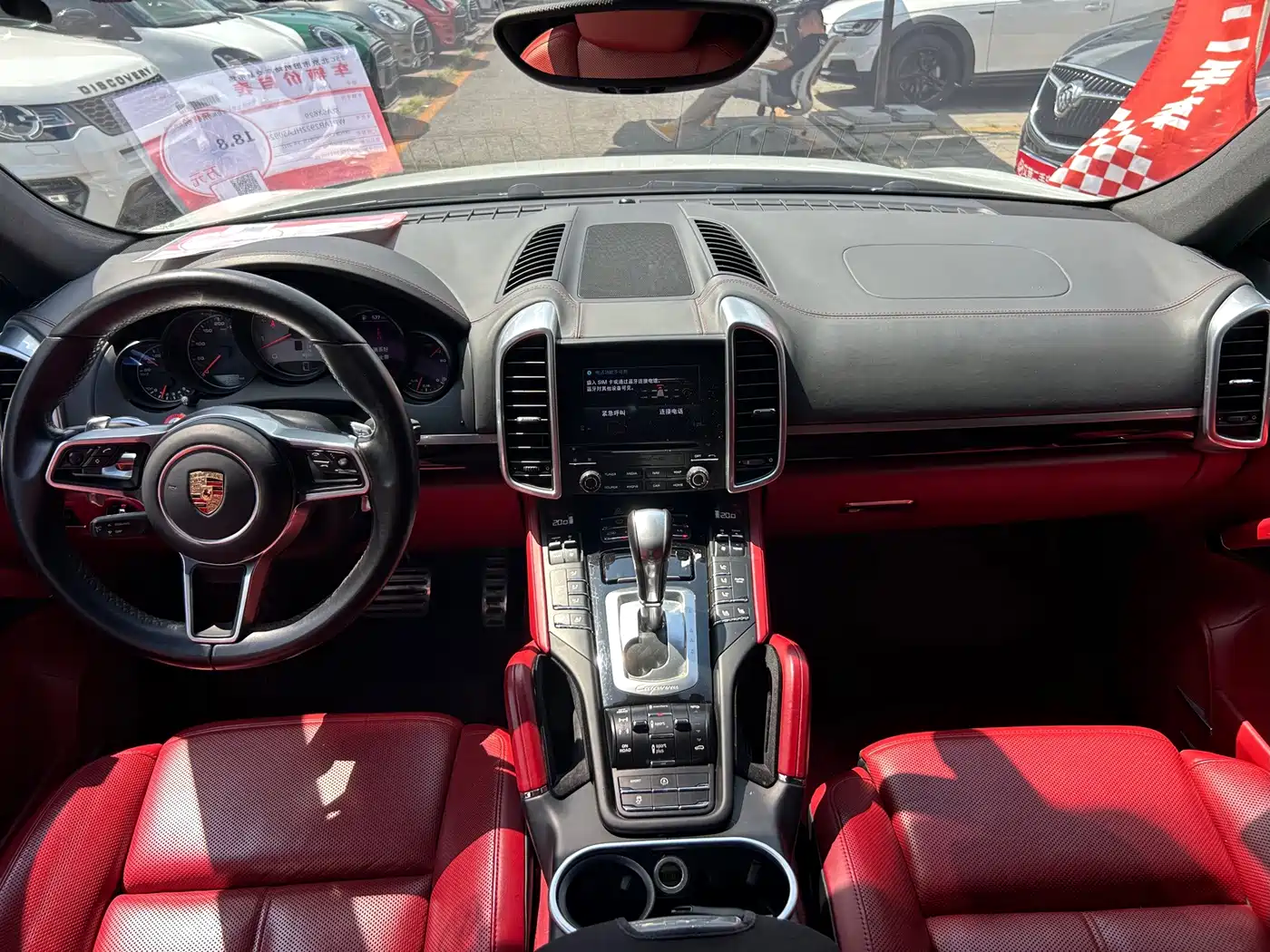 Фото 9 - Porsche Cayenne