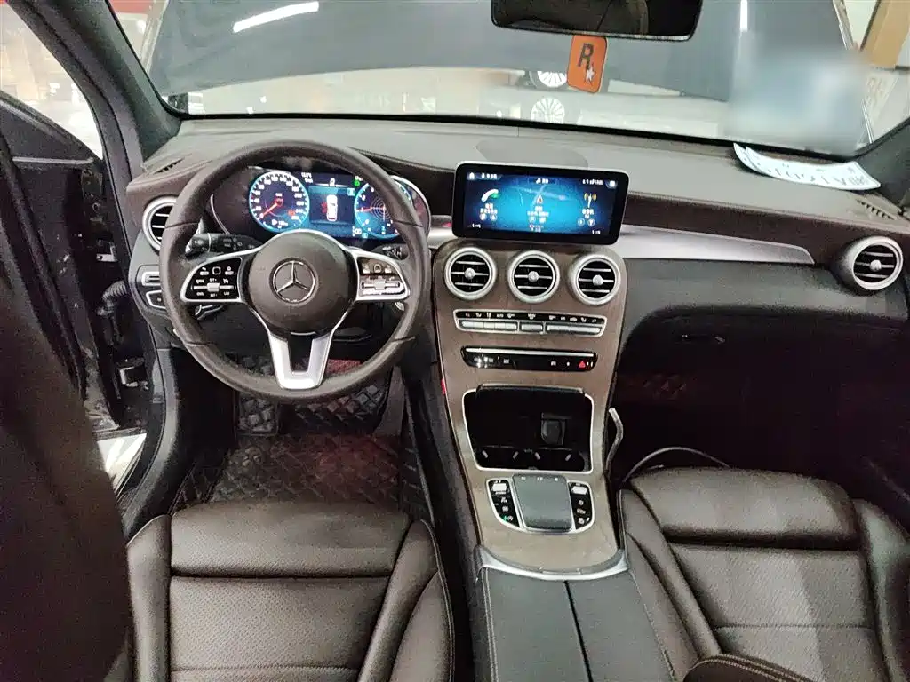 Mercedes-Benz GLC 2022 Facelift GLC 300 L 4MATIC Dynamic Collector's Edition фото 10