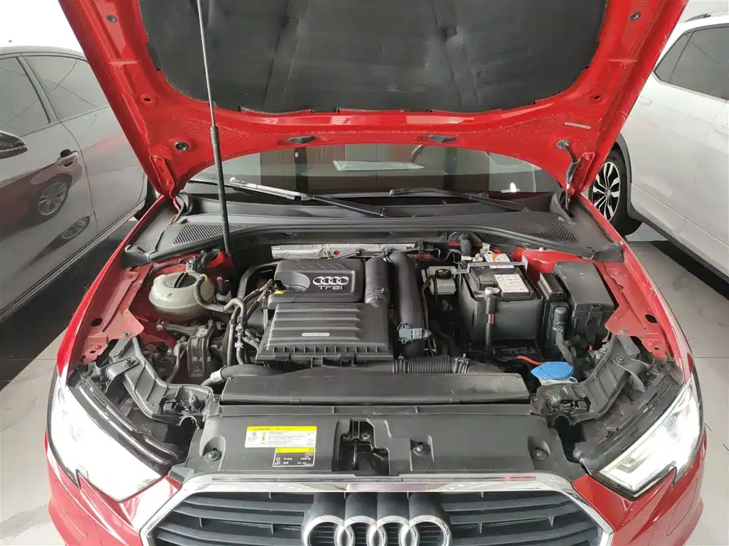 Audi A3 2018 30th Anniversary Limousine 35 TFSI Progressive фото 20