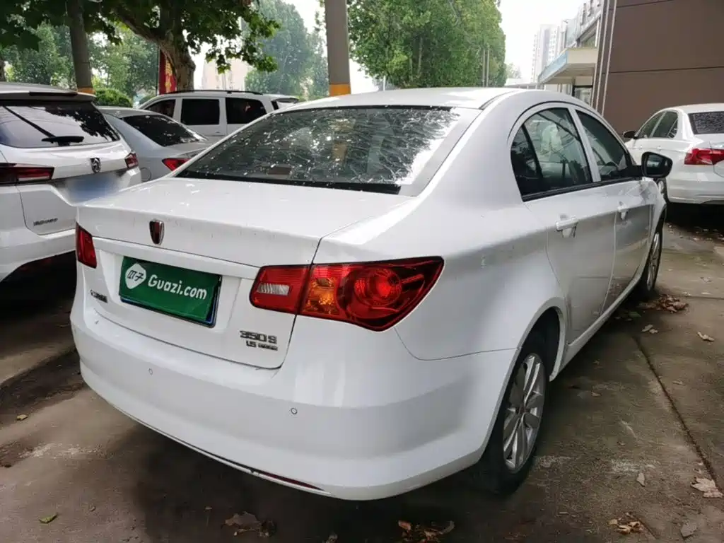 Roewe 350 2016 2015 Model 1.5L Manual Luxury Sunroof Edition