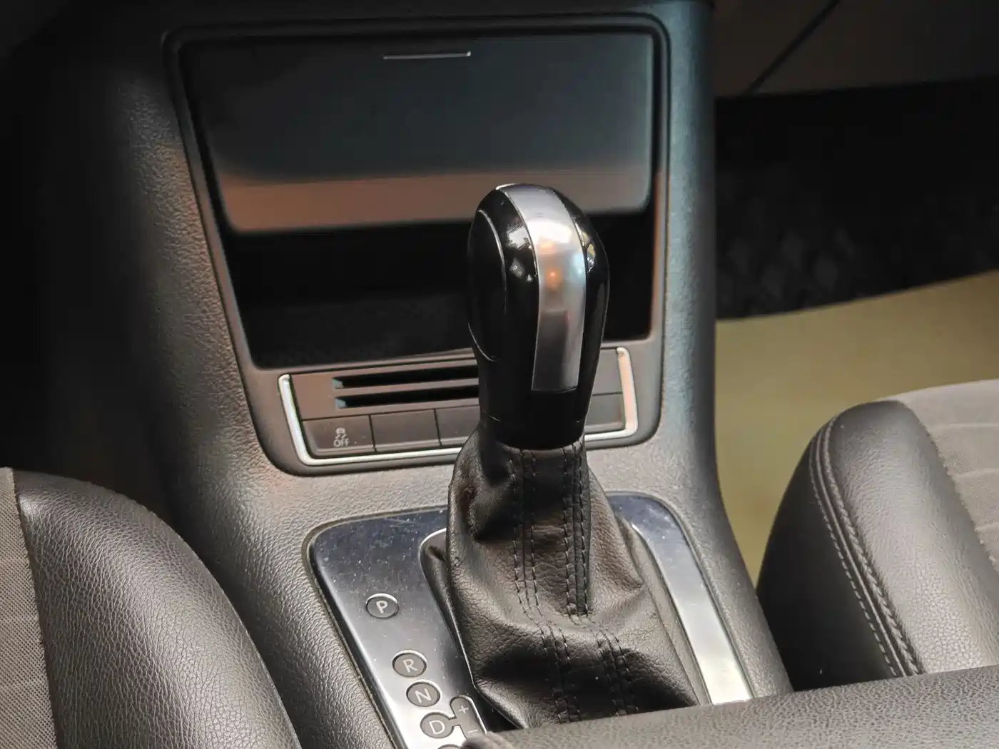 Volkswagen Tiguan 2013 1.8TSI Auto 2WD Trend Edition фото 17