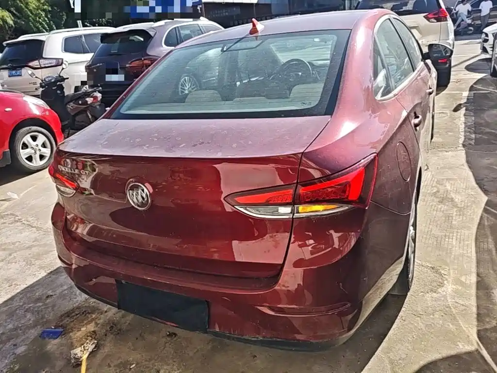 Фото 4 - Buick Excelle