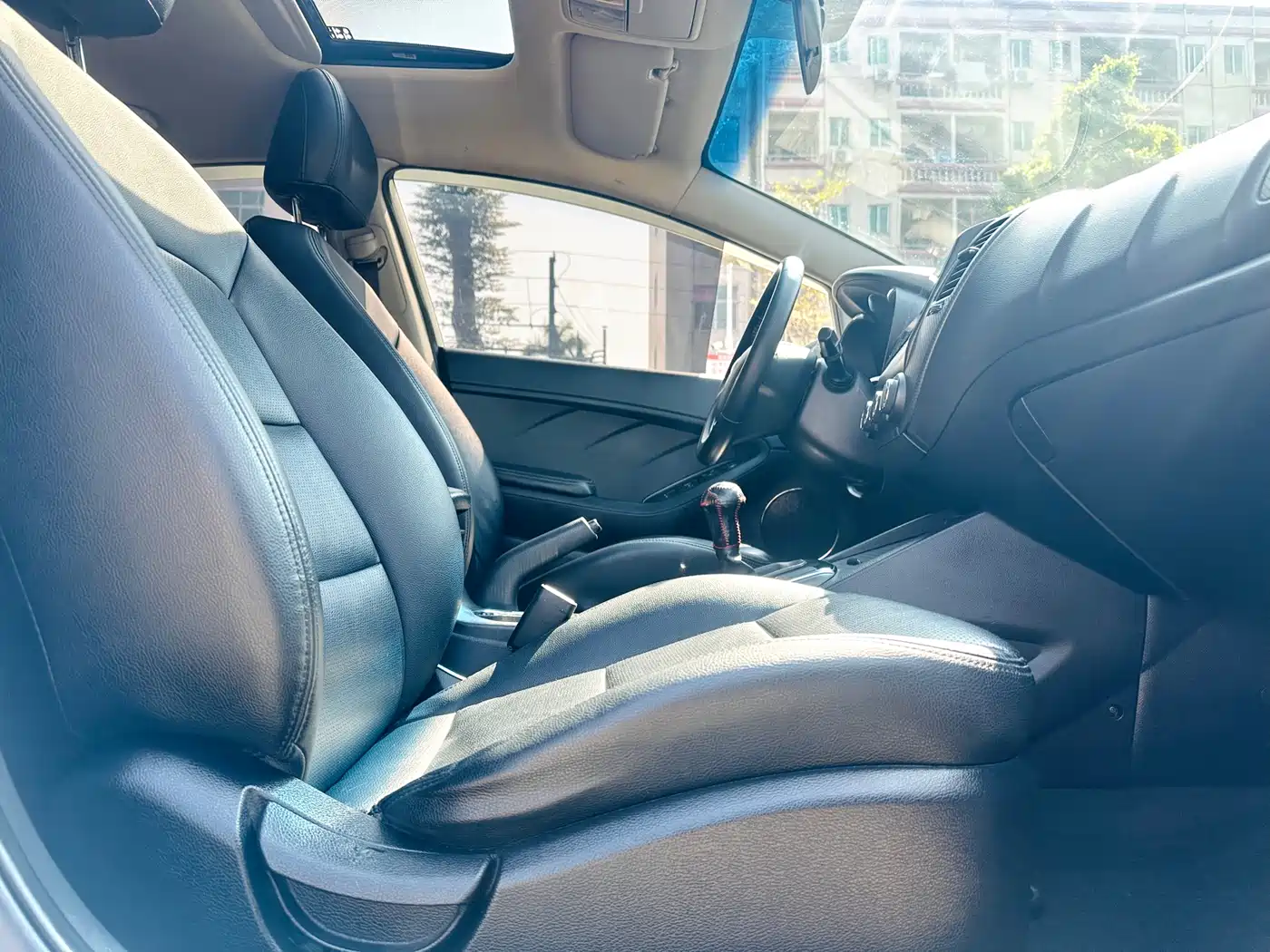 Kia K3 2016 1.6L Automatic GLS фото 14