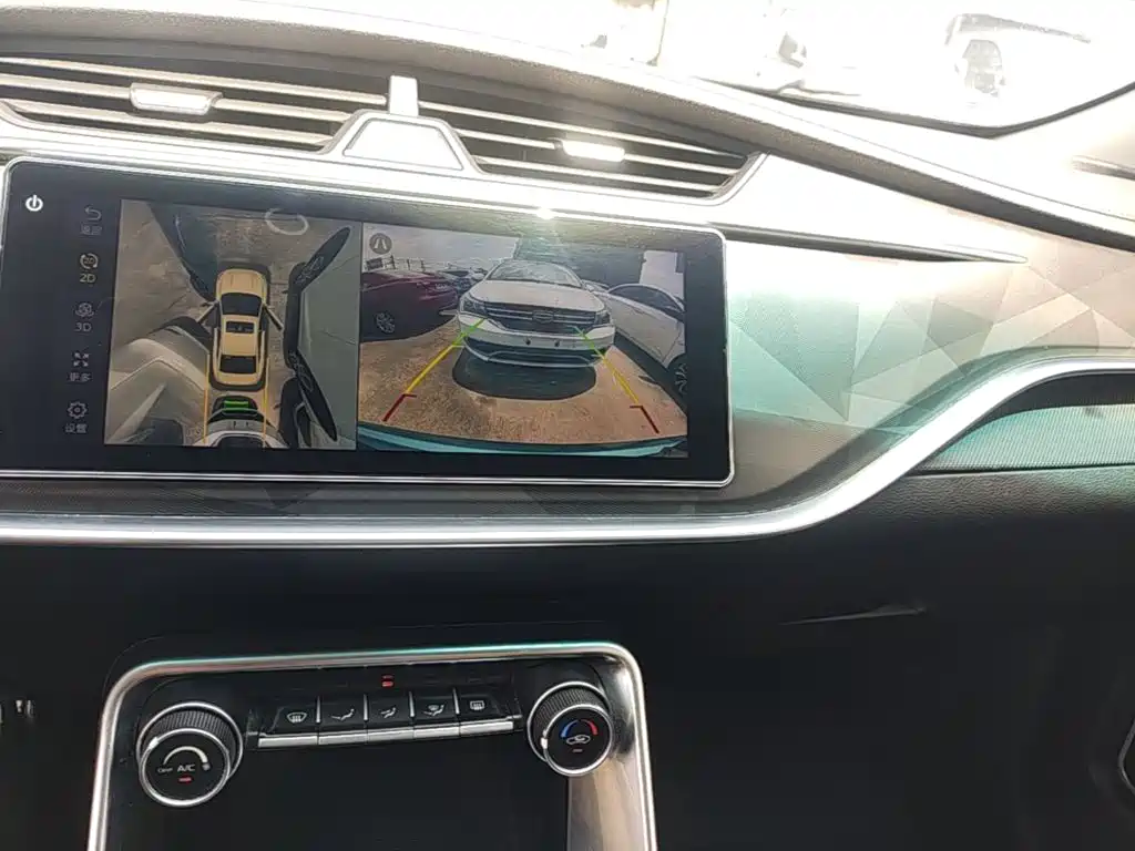 Фото 6 - Geely Binrui
