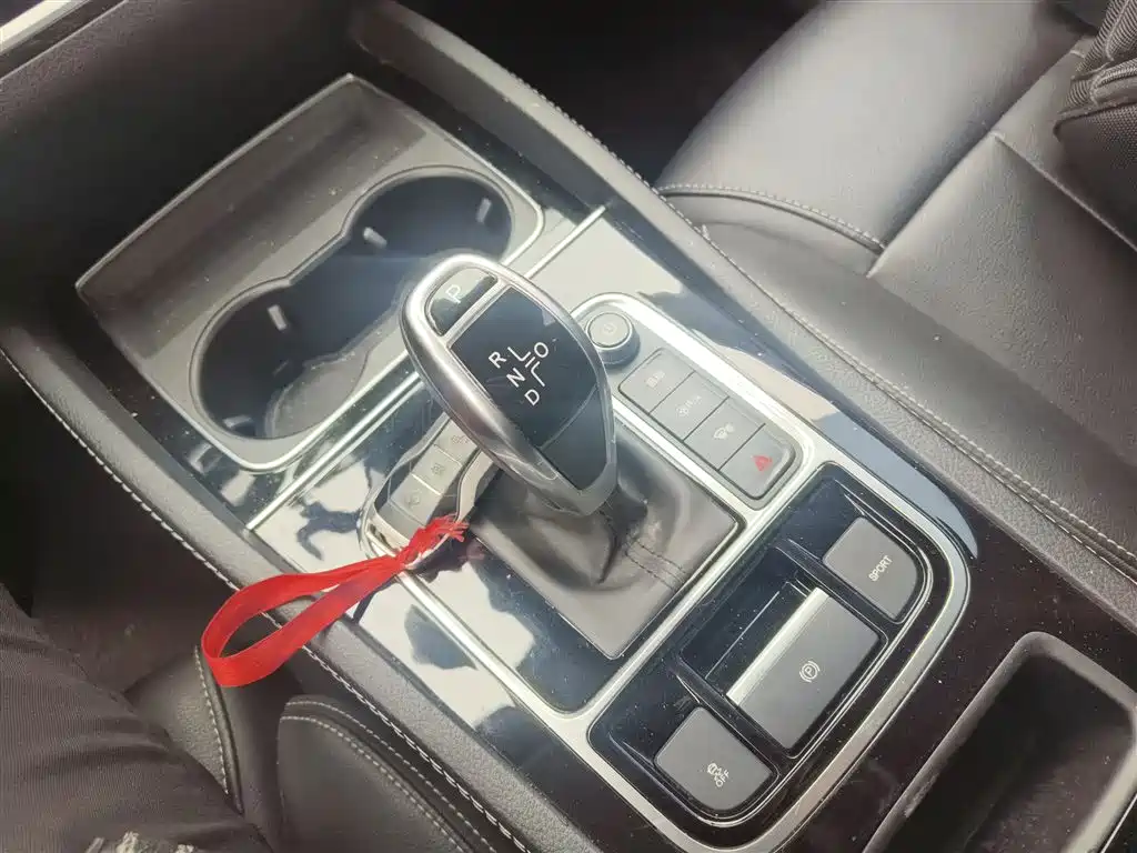 BYD Song MAX 2021 Upgrade 1.5T Automatic Premium Edition 6-Seater фото 6