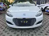 Фото 2 - Peugeot 308