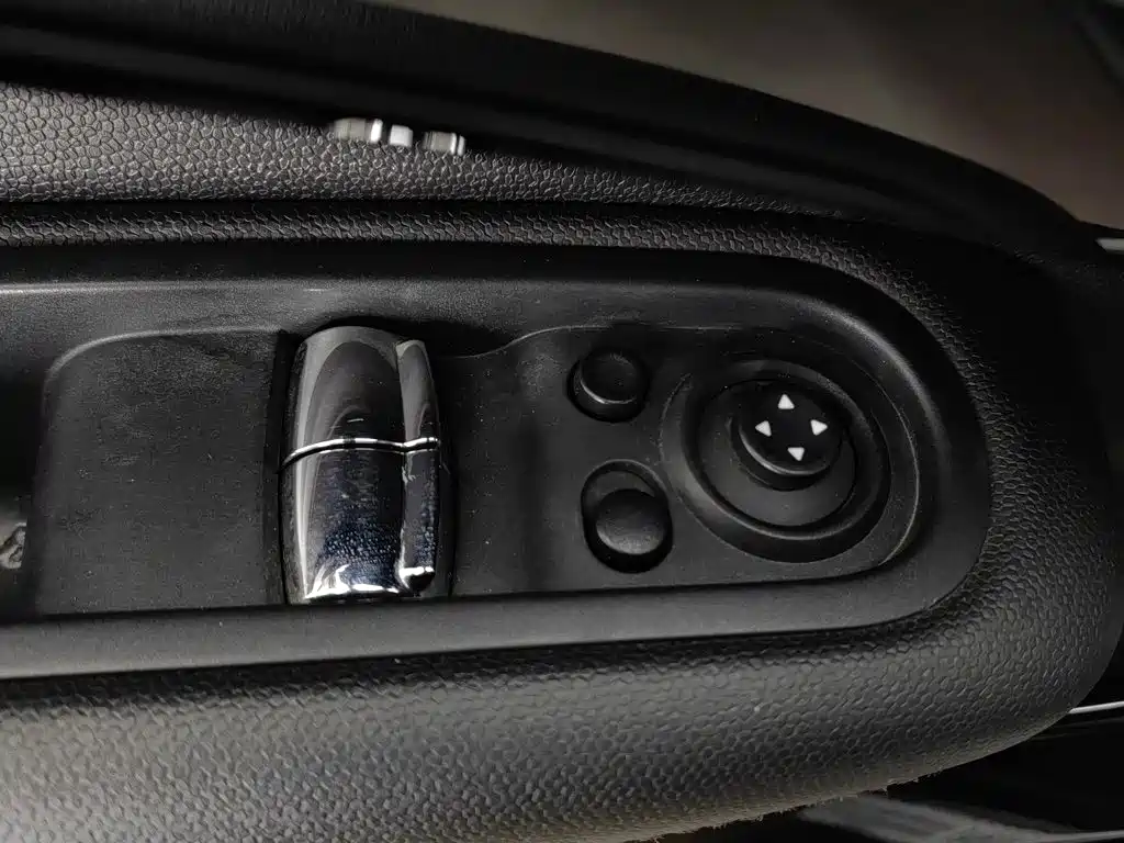MINI Paceman 2015 2013 1.6L COOPER