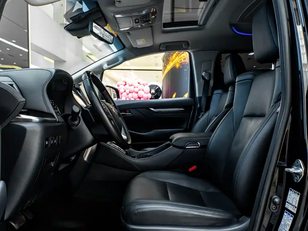Toyota Vellfire 2023 2023 Crown Hybrid 2.5L HV Luxury