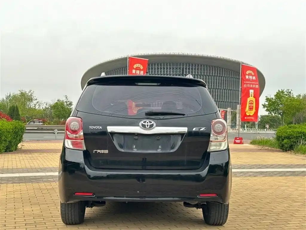 Toyota E'Z 2014 Xingyao 180E CVT Elite фото 5