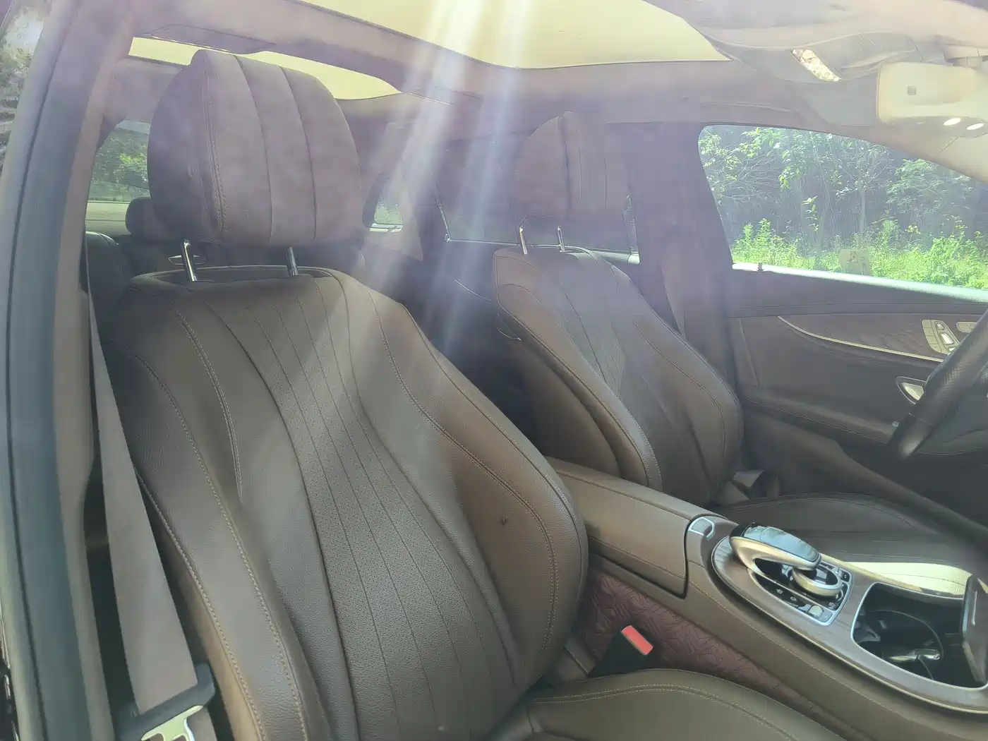 Mercedes-Benz E-Class 2018 E 300 L Luxury фото 12