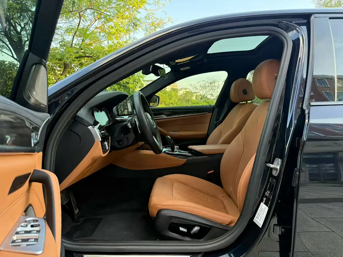 BMW 5 Series 2018 530Li Premium M Sport Package фото 5