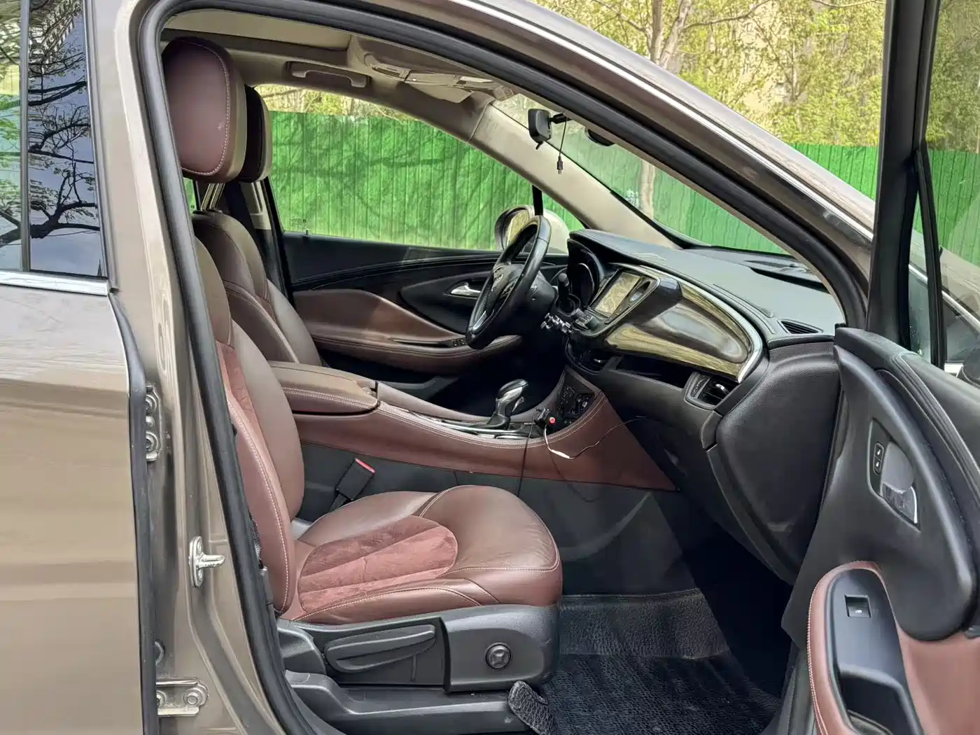 Buick Envision Plus 2017 20T FWD Elite фото 9