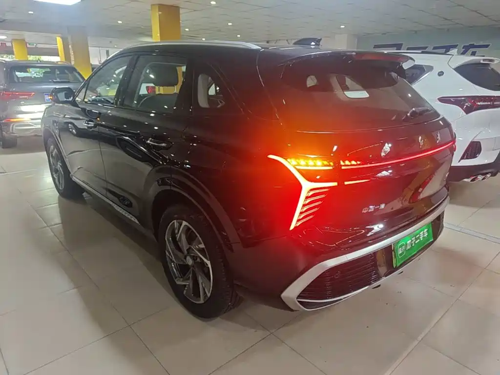 Hongqi HS3 PHEV 2025 2025 PHEV 115km Power Edition