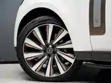 Photo 8 - Land Rover Range Rover