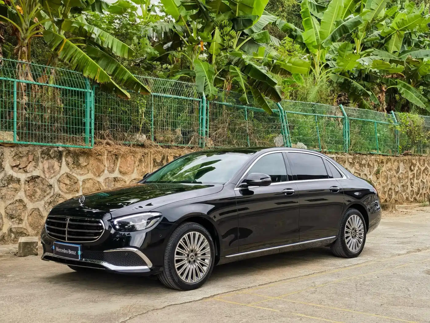 Mercedes-Benz E-Class 2022 E 300 L Luxury