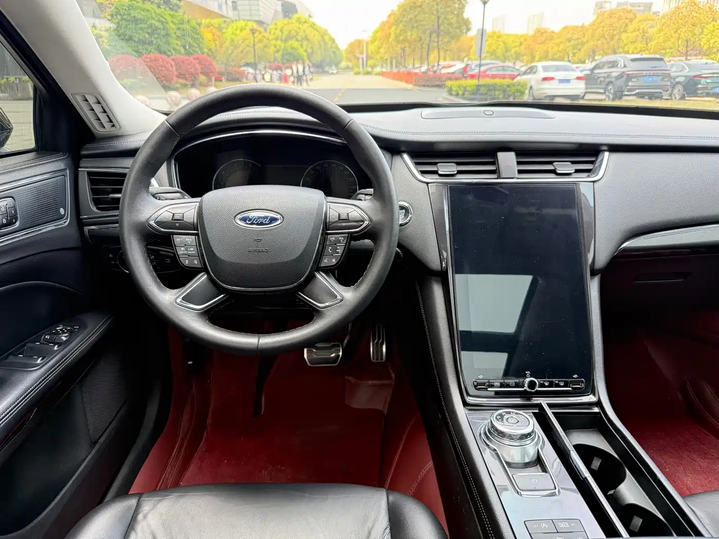 Ford Taurus 2019 EcoBoost 245 Premium Edition фото 8