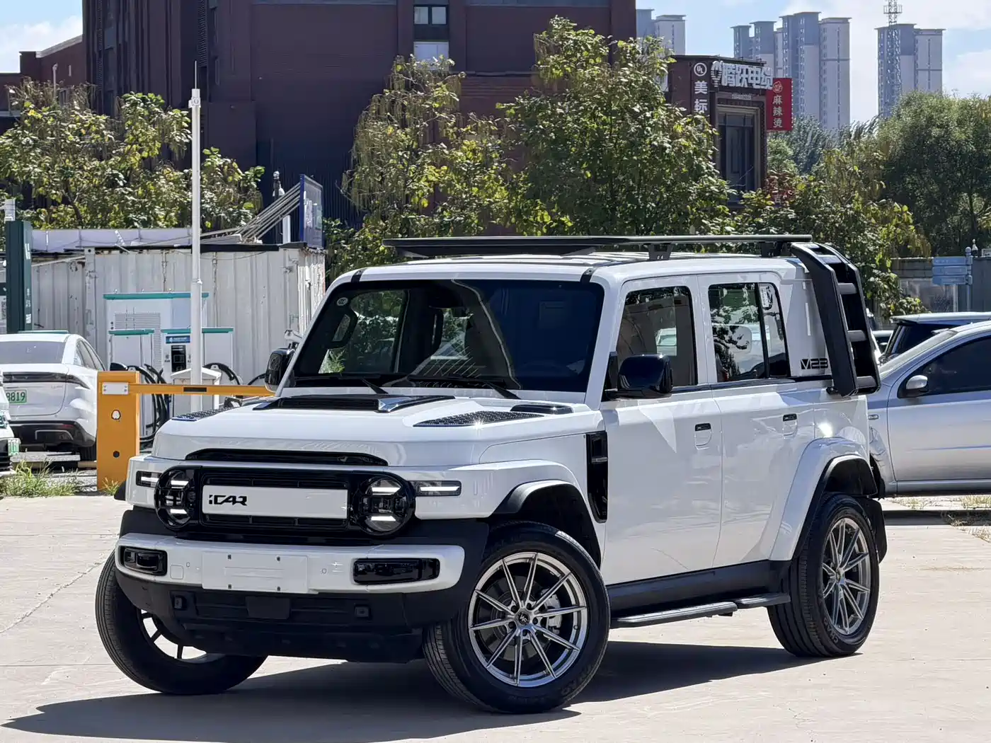 iCAR V23