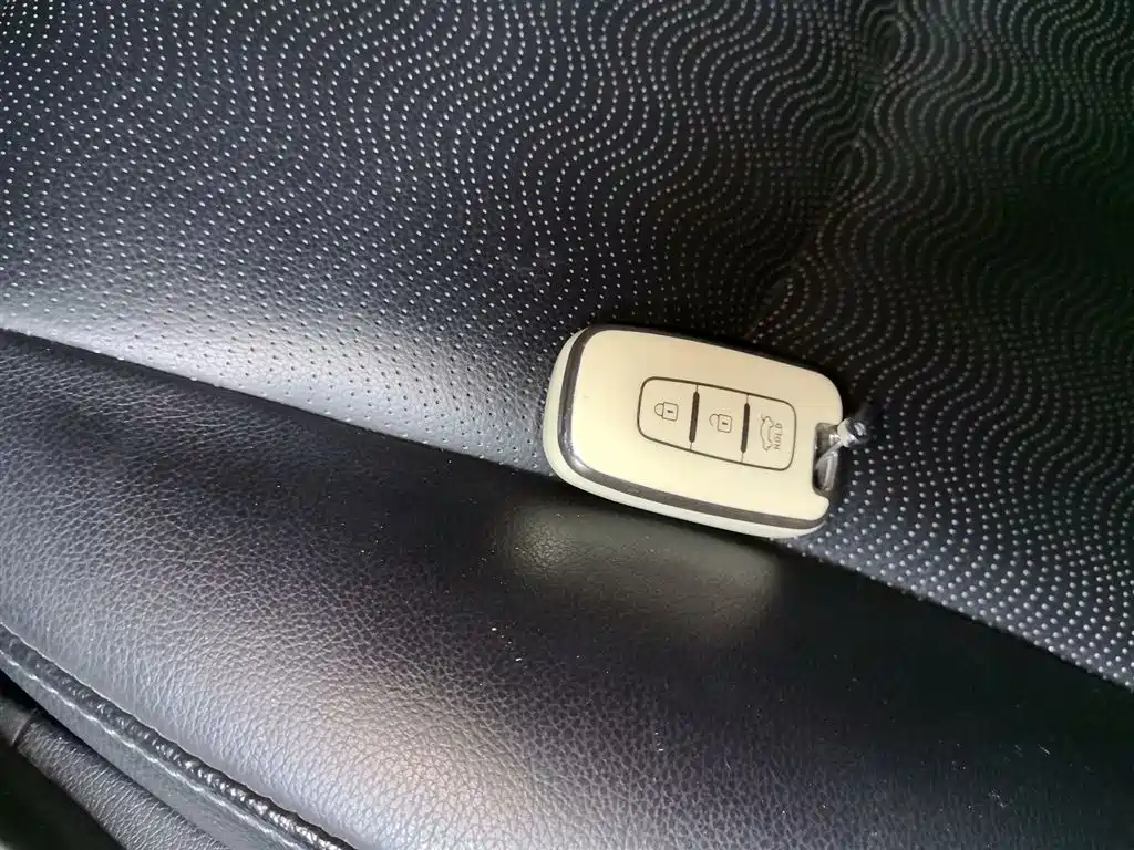 Hyundai Langdong 2013 1.6L Automatic Premium фото 12