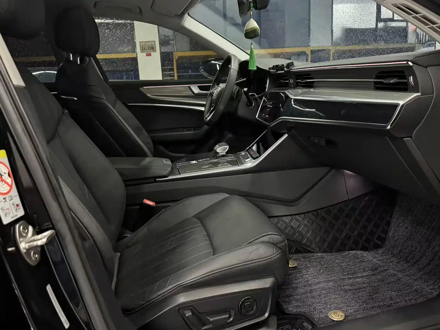 Audi A6L 2021 45 TFSI Exclusive Elegance фото 9