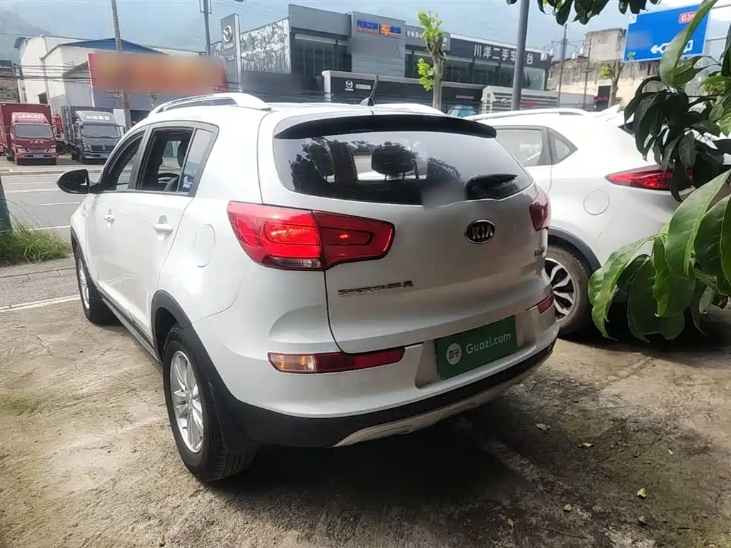 Kia Sportage 2015 2.0L Automatic 2WD GL фото 5