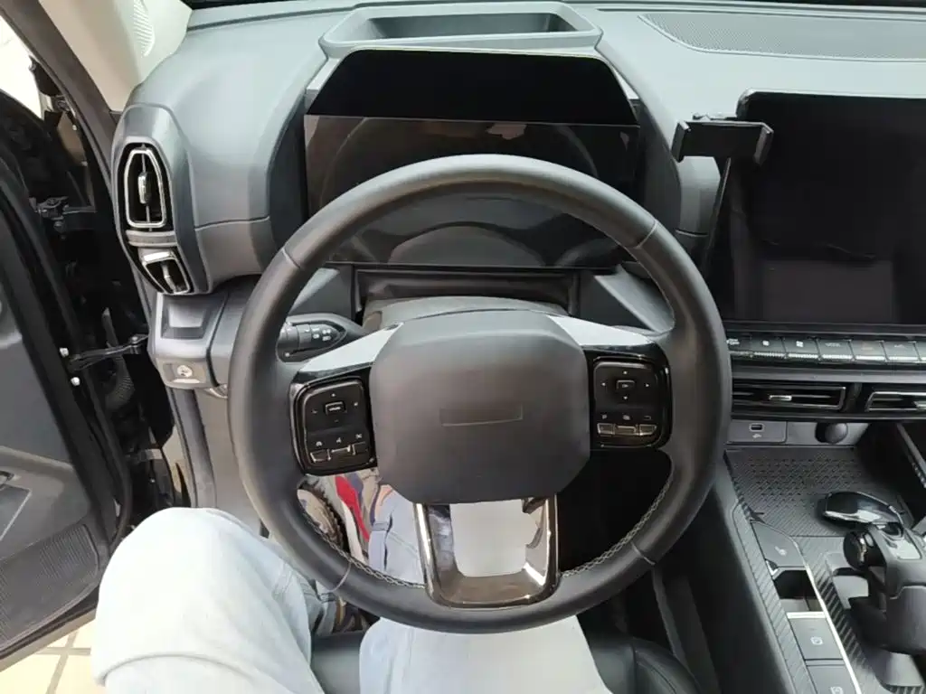 Haval Second-Generation Big Dog New Energy 2023 2023 DHT-PHEV 105km Trendy Electric Edition Plus