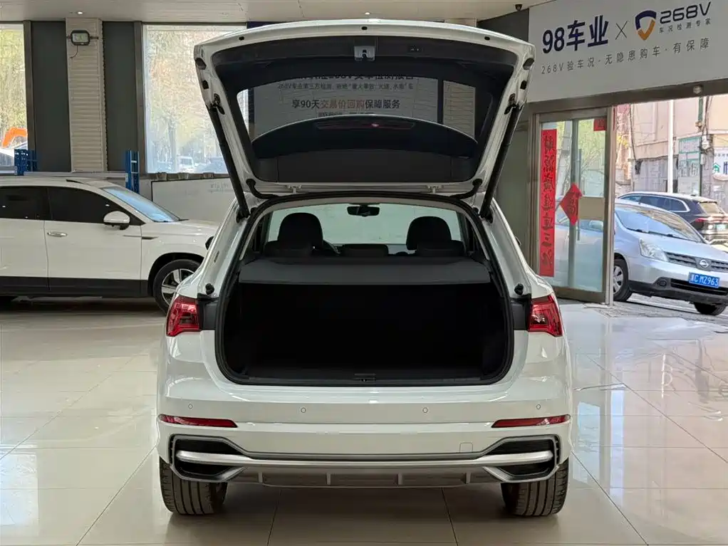 Audi Q3 2023 35 TFSI Fashion Dynamic (1.4T) фото 23
